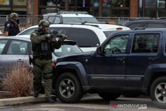 Penembakan Massal di Colorado AS Tewaskan 10 Orang Termasuk Polisi
