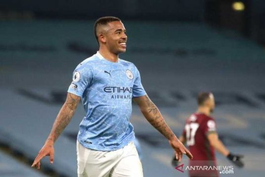 City Hantam Wolverhampton 4-1