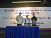 Bank Jateng dan Perbarindo Jateng Tandatangani PKS Apex BPR