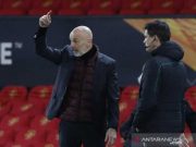 Pioli Puji Semangat Milan saat Imbangi MU