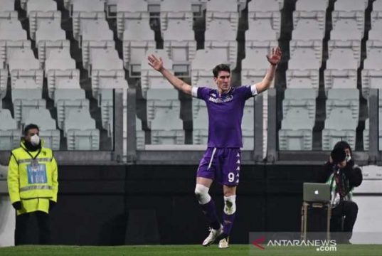 Fiorentina Hajar Benevento 4-1