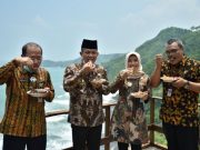 Bupati Kebumen Sosialisasi Bantuan Cold Storage untuk Nelayan