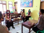Kapolsek Gringsing Batang Bimbing Anggota Saka Bhayangkara