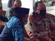 Momen Wali Kota Tegal dan Wakilnya Duduk Berdampingan