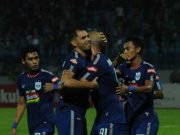 Para Pemain PSIS Terus Berlatih Mengasah Taktik Jelang Piala Menpora