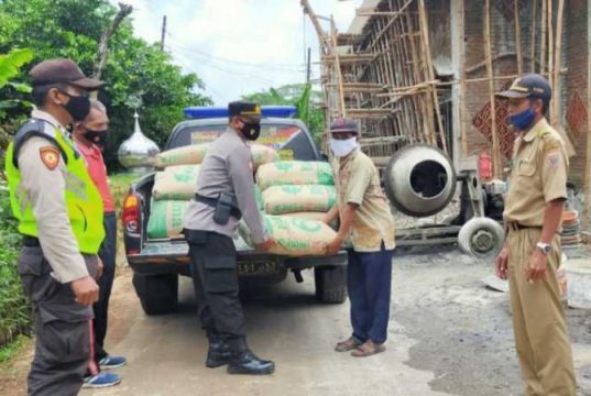 Kapolsek Wonotunggal ?antu Pembangunan Masji?