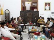 Bupati Salurkan Bantuan Sosial ke Eks Napiter