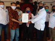 SK Kepengurusan DPC Himtani Wonosobo Diserahkan