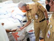 Kaget, Ganjar Cek Gudang Bulog Temukan Fakta Seperti Ini