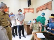 Program Vaksinasi Covid-19 bagi Guru di Klaten Ditengok Ganjar