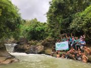 Pemdes Kuwasen dan Mahasiswa UNISNU Kembangkan Wisata Alam ‘Kali Tambak Romo’
