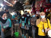 Masuk Pasar, Mahasiswa Unisnu Sosialisasikan Vaksin Covid-19