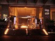 Peringati Earth Hour, 200 Lilin Dinyalakan di Lobi Grand Artos Hotel Magelang