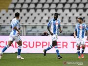 Napoli Salip Juventus usai Taklukkan Torino 2-0