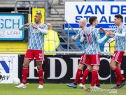 Sebastien Haller Bawa Ajax Selangkah Lebih Dekat Menuju Gelar Juara