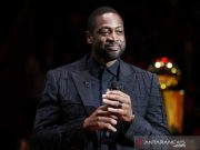 Dwyane Wade Beli Saham Utah Jazz