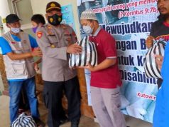 GKJ dan Sahabat Disabilitas Kebumen Berbagi Sembako