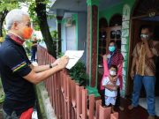 Warga Kaget Didatangi Ganjar Nyamar Petugas Pendataan Keluarga
