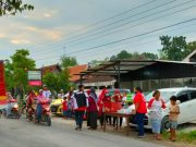 Komunitas Galaci Chapter Semarang Gelar Bagi Takjil di Pulokulon