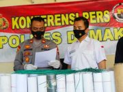 Polsek Mranggen Demak Sita Puluhan Petasan dan Miras
