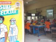 Siswa Dilarang Naik Angkutan Umum Saat Sekolah Dimulai
