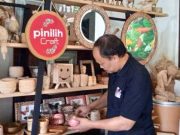 Tembus Pasar Internasional, Kriya Limbah Kulit Telur dan Kayu Karya Heriyanto
