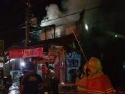 Diduga Korsleting, Sebuah Ruko di Mertoyudan Terbakar
