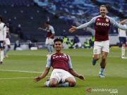 Villa Memaksa Tottenham Menelan Kekalahan di Laga Kandang Pemungkas