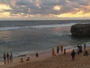 Pemkab Gunung Kidul Ijinkan Obyek Wisata Tetap Buka dengan Menerapkan Prokes