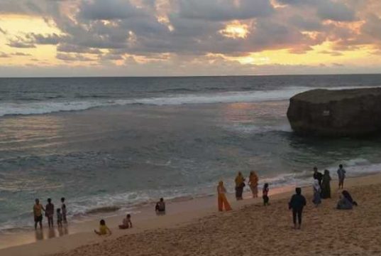 Pemkab Gunung Kidul Ijinkan Obyek Wisata Tetap Buka dengan Menerapkan Prokes