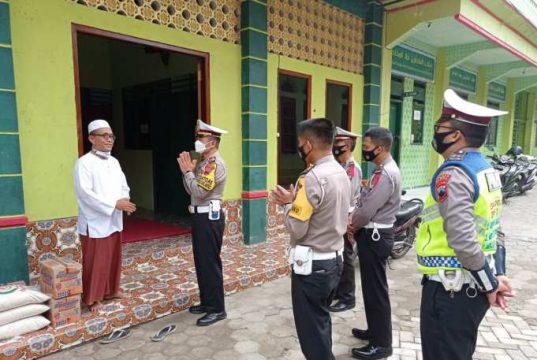 Satlantas Polres Blora Bakti Sosial di Panti Asuhan dan Pondok Pesantren