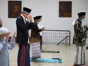 Ganjar Laksanakan Shalat Id di Rumah Dinas Puri Gedeh