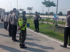 Anggota Koramil/06 Gemuh Gelar Pengamanan Larangan Mudik