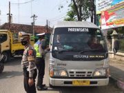 Operasi Yustisi Cek Poin di Perbatasan, Petugas Dapati 125 Kendaraan Berplat Luar Daerah