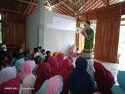 Anak-anak Pelosok Senang Dengar Dongeng Kak Yulianto dan Boneka Momo