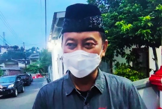 Bazaar UMKM dan Bagi Sembako di Taman Cinde Jomblang