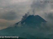 Gunung Merapi Luncurkan Awan Panas Sejauh 1.400 Meter