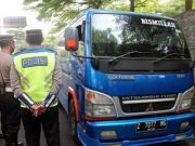 Pospam Faroka Solo Mulai Periksa Pengendara Plat Luar Kota