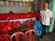 Ganjar Berharap THR Dibayar Sesuai Jadwal dan Aturan
