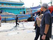 Ganjar Pastikan Nelayan dan ABK di Pelabuhan Tegal Tes Kesehatan