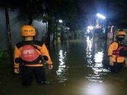 Diguyur Hujan Sejak Sabtu, Perumahan di Bekasi Banjir