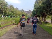 Hari Pertama Buka, Ratusan Wisatawan Kunjungi Candi Borobudur