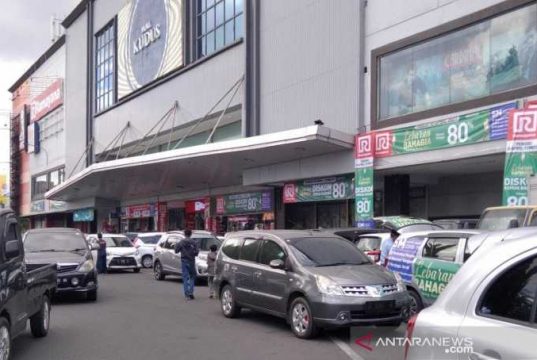 Pemkab Kudus Bakal Sanksi Mall yang Tak Batasi Pengunjung