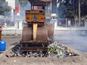Ribuan Miras dan Ratusan Petasan Dimusnahkan