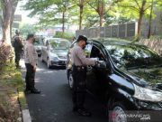 Tim Gabugan Solo Suruh Ratusan Pengemudi Kendaraan Balik Kanan