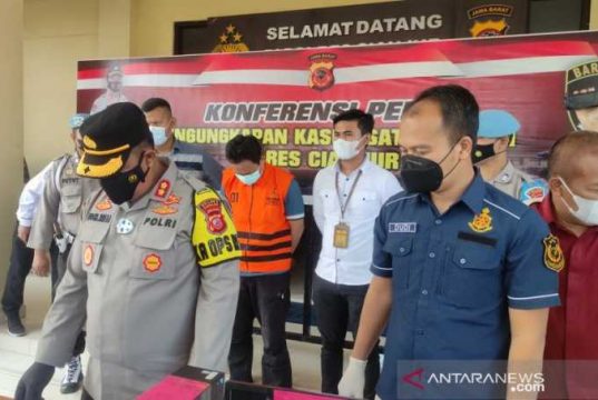 Polres Tangkap Pasangan Suami Istri Pemalsu Surat Keterangan Antigen