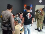 Lagi Enak-enak Pijat, Digaruk Polisi