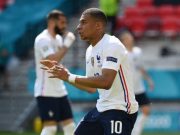 Si Lincah Mbappe Kembali Selamatkan Wajah Prancis