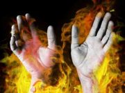 Kebakaran Pabrik Kimia di India Menewaskan 18 Orang