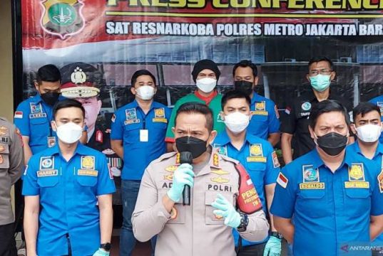 Polres Sita 30 Gram Ganja Milik Musisi Anji